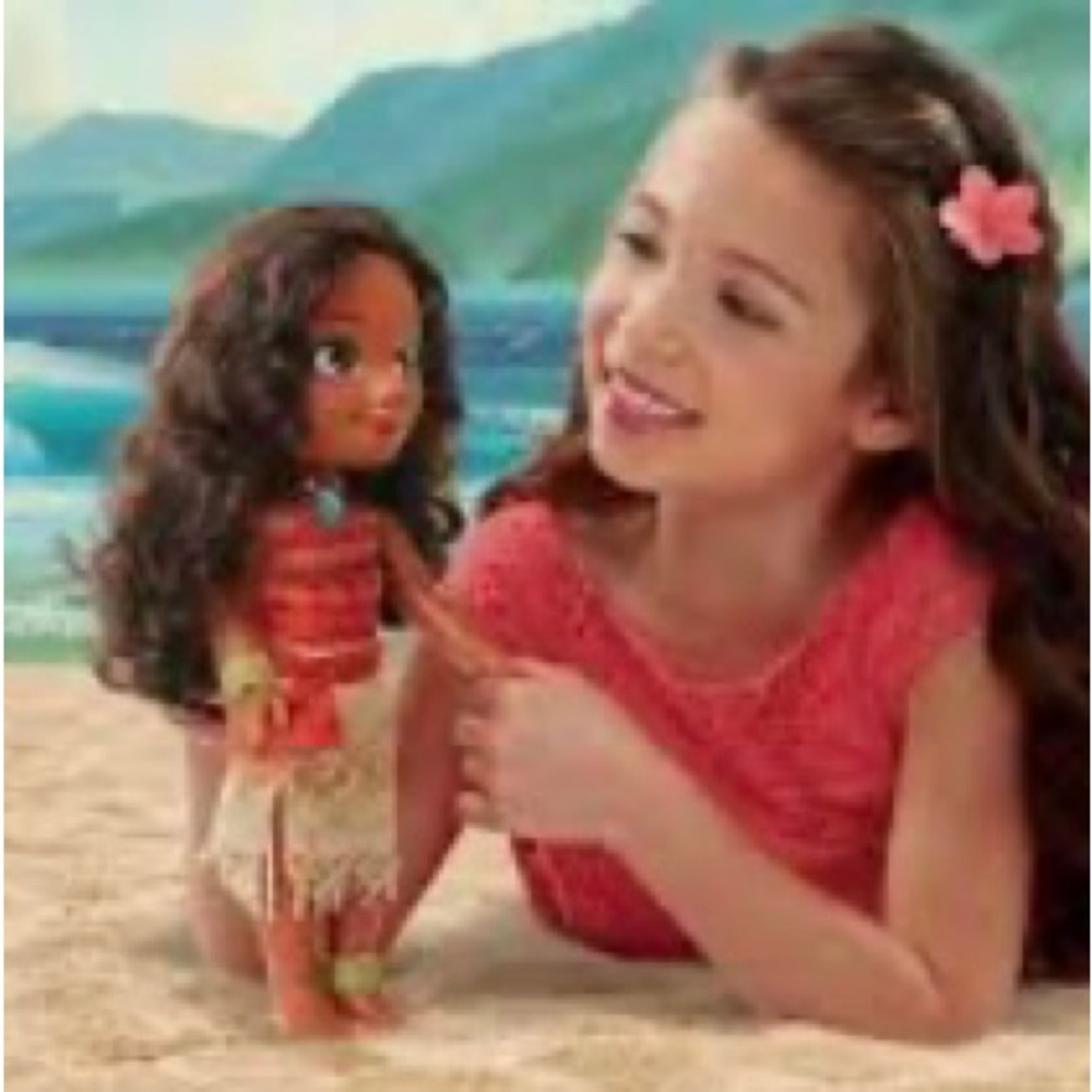 Moana doll Disney  doll size outfit necklace